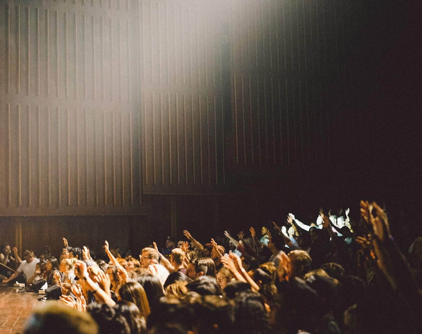 Why IT Skills Are Essential for Modern Leadership
