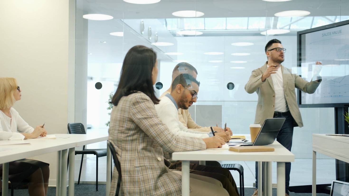 Masterclasses That Transform Business Executives